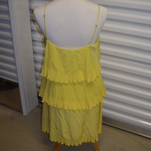 HP🎉BCBGMaxAzria tiered Mini Dress Silk L yellow NWT - Picture 3 of 5